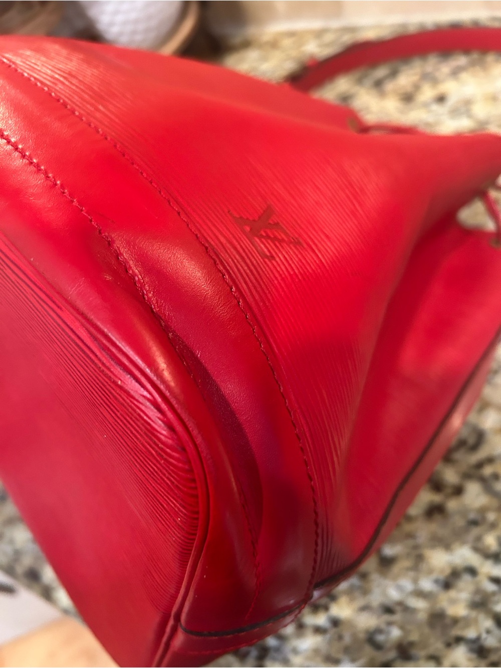 Louis Vuitton Women's Red Epi Noe GM Large Leather Shoulder Bucket Bag COA - Picture 13 of 16